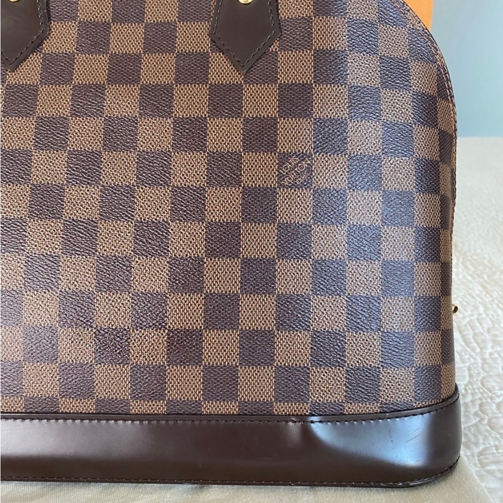 Authentic Louis Vuitton Alma MM Damier Abene - Picture 5 of 12